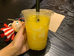 -瑞幸咖啡(经四路万达写字楼店)