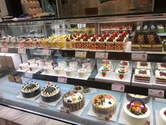 面包甜点陈列柜-罗森尼娜(德思勤店)
