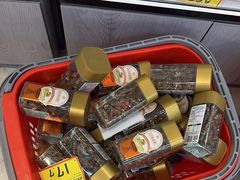 -好特卖HotMaxx(杭州滨江宝龙城店)