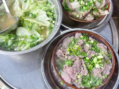 -乐山食古香跷脚牛肉