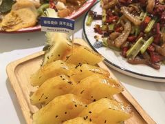 -嗨辣小聚·盘锦河蟹·海鲜烧烤龙虾(盘锦十年好店)