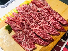 -青瓦炭韩潮烤肉(花园道店)