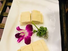 -滇釜火锅·能喝汤的火锅(车公庄店)