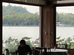-湖畔居茶楼(湖滨店)