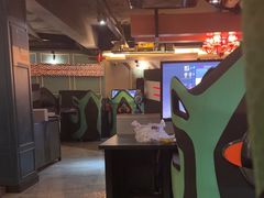 -小魔虎电竞馆·二进制店