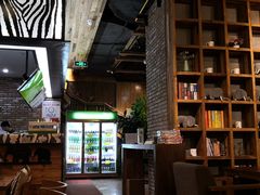 -雨舍咖啡(汉神购物广场咖啡街区店)