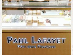 面包甜点陈列柜-PAUL LAFAYET 法式甜品(港汇广场店)