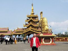 -瑞丽独树成林风景区