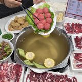牛肉火锅9⃣️汕头的！汕头的！啊啊啊这一大盘手打牛肉丸🥹