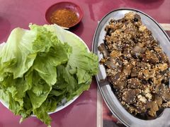 -香猪美食(洛香店)