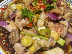 酸爽猪蹄-二孃鸡爪爪(东郊记忆店)