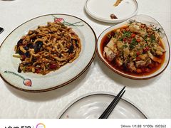 -辣小妮de川菜馆(红旗Mall店)