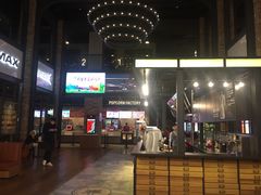 -CGV影城(滨江天街IMAX店)
