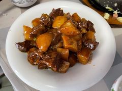 土豆炖牛腩-华春餐馆(鱼山路店)