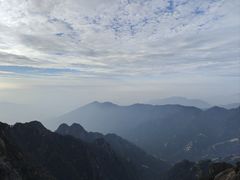 -黄山光明顶山庄