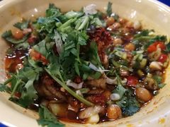 冒脑花-马路边边串串香形象店(磐石路店)