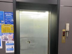 -丽辰酒店(深圳翻身地铁站店)