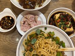 -锅儿挑面馆