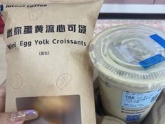 -瑞幸咖啡(大连罗斯福广场一层店)