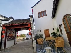 -丝绸小镇荻港古村