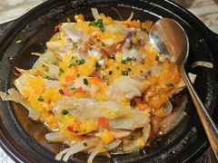 砂锅黄椒鱼头-陶陶居酒家(新天地店)