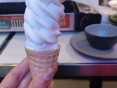 -钳小柒龙虾烧烤大排档川湘菜(长寿路店)