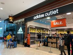 -Adidas(东荟城店)