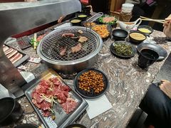 -啊美丽炭火烤肉(滑翔一店)