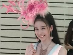 -金东尼人妖秀