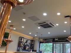 -臻牛烤肉