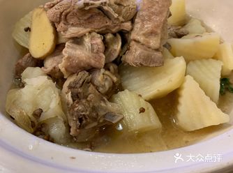 参加了宁夏固原的婚礼吃了不一样的酒席婚礼开始前怕宾客饿着