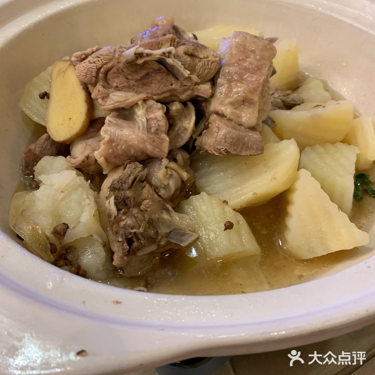 参加了宁夏固原的婚礼吃了不一样的酒席婚礼开始前怕宾客饿着