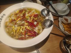 -太二酸菜鱼(武汉光谷保利店)