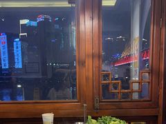 -小天鹅火锅·一线江景洪鼎旗舰店(洪崖洞店)