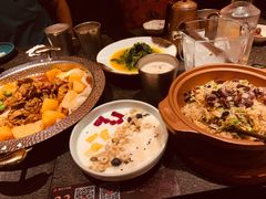 米釀鲜果酸奶-丝路金桃·新疆菜(徐汇店)