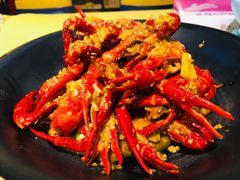 金牌蒜香小龙虾-小田油焖小龙虾(双井店)