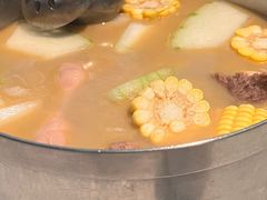 -肥仔文澳门猪骨煲(南京西路店)