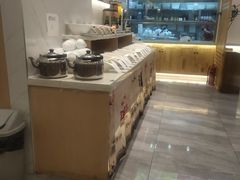 -鸿喜牛·潮汕鲜牛肉火锅(海浪湾店)