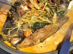 -令狐冲·炭烤活鱼(宝龙店)