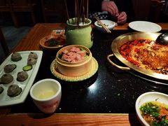-潮火锅·麻辣牛肉火锅(观音桥方圆·LIVE店)