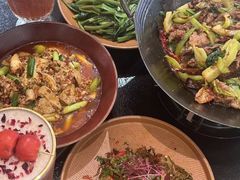 -胖哥俩肉蟹煲(杭州大厦中央广场店)