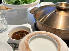 -烹然四季椰子鸡火锅(姚家园万象汇店)