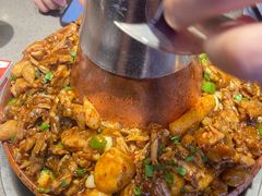 -老佛爷铜炉蛙锅(东门老街店)