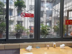 -铁锅哥米线