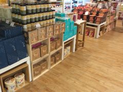 -金鹰超市(国际购物中心新街口店)