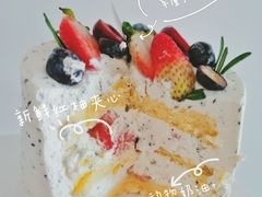 -山与蓝·轻糖鲜果蛋糕(勒泰店)