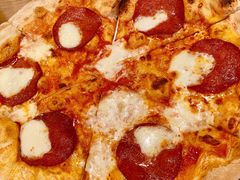 -城市大道红炉披萨烘焙坊