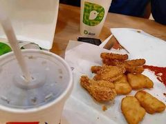 -德克士(安新百隆购物店)