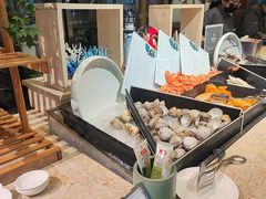 -大中华希尔顿酒店-念自助餐·嗨啤·小龙虾