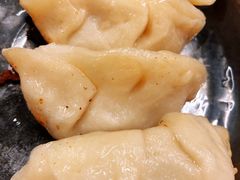 -黄阿姨锅贴大王(万航渡路店)